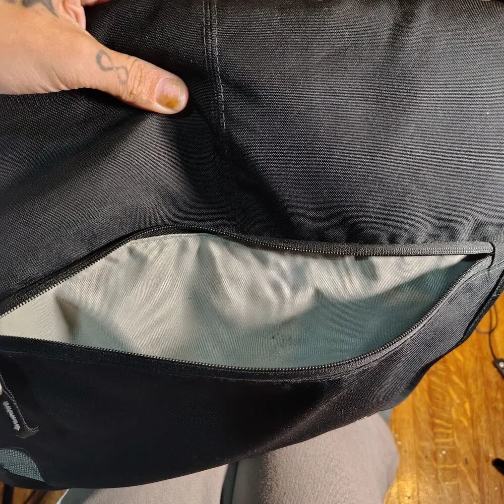 Jansport Blk Gray Messenger Bag Laptop Bag Y2K
